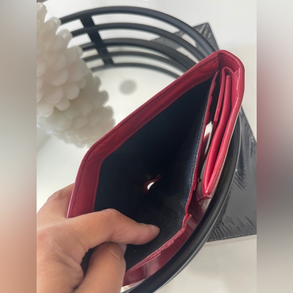 Yves Saint Laurent YSL red leather women’s wallet - Picture 11 of 12